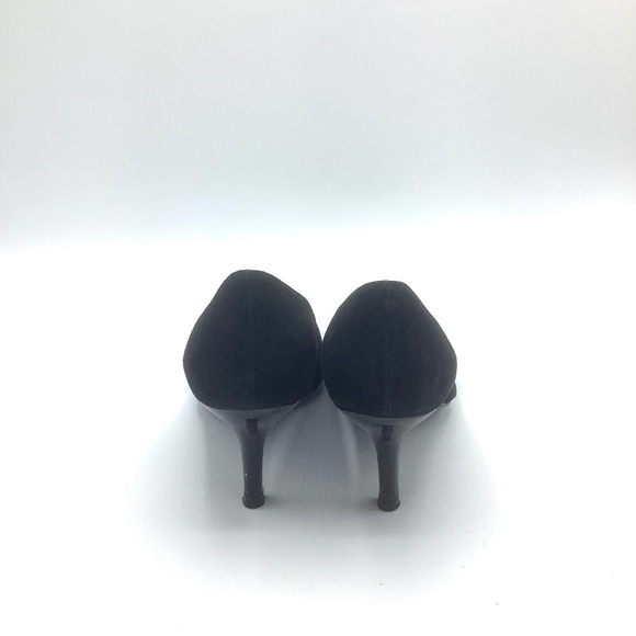 Stuart Weitzman Black Pointed Toe Buckle Suede Heels 7 - Picture 12 of 16